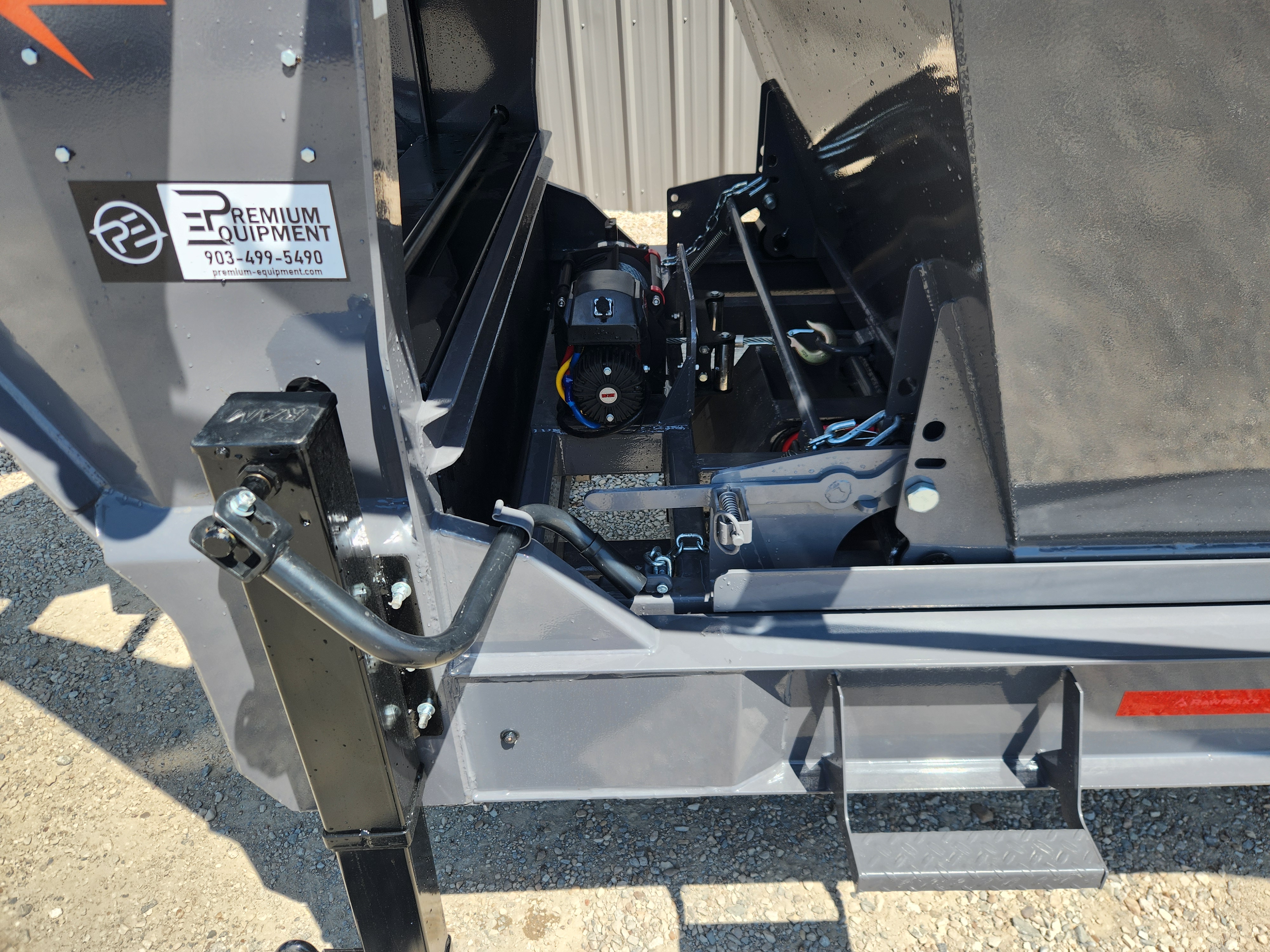 2027 RawMaxx RDX 20' x 83" GN 20k Roll Off Package Trailer