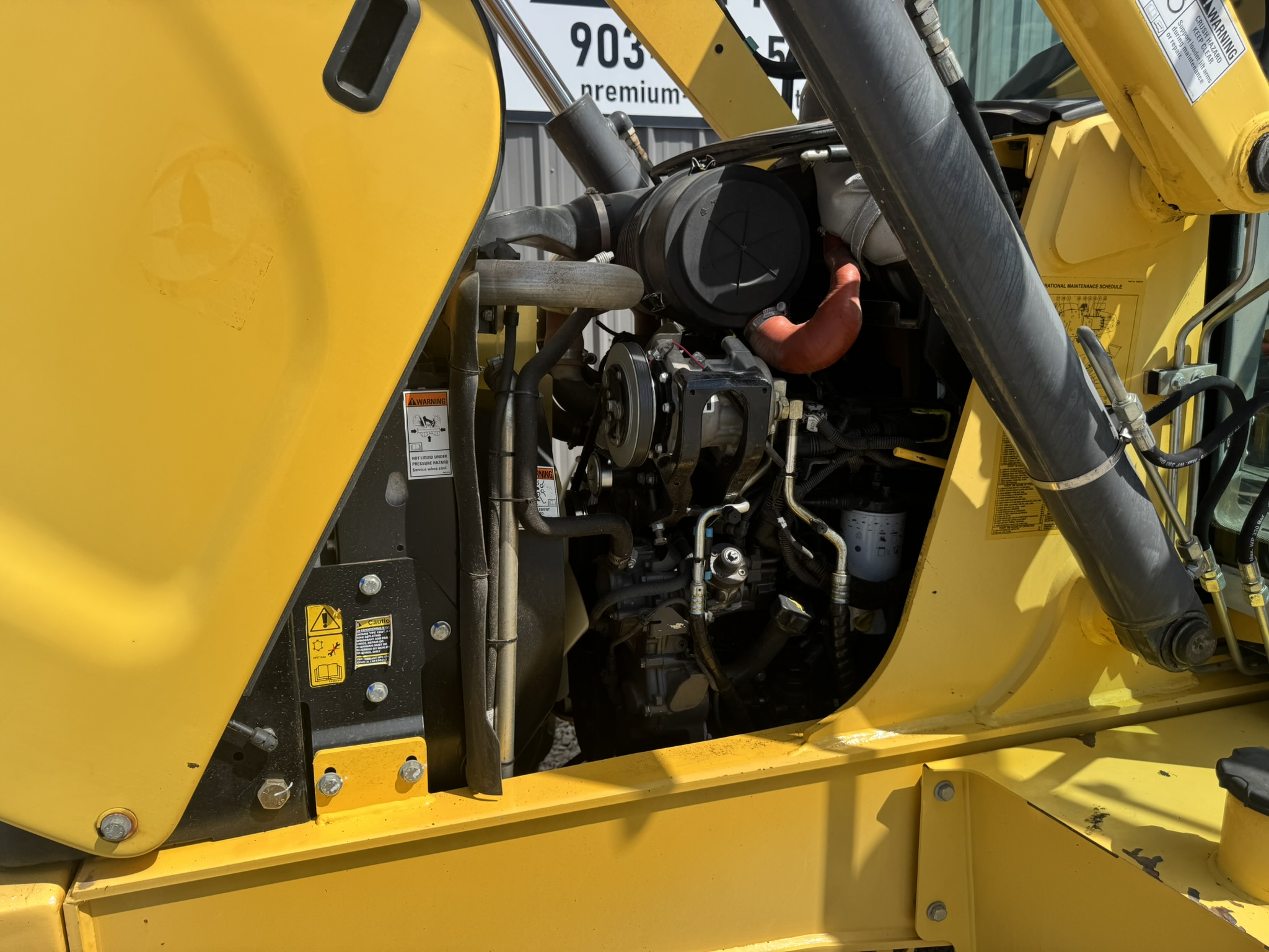 2013 New Holland B95C Backhoe Farm/Ranch & Equipment