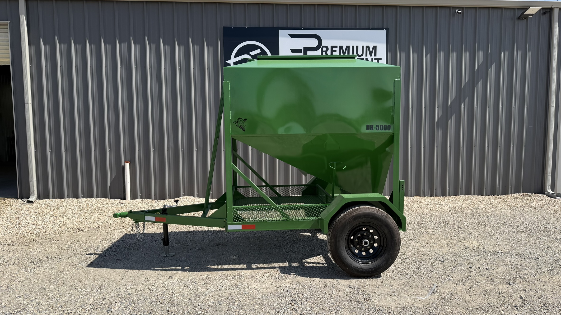 2026 DY-KLASS 5,000 lb Mobile Grain Bin Farm/Ranch & Equipment