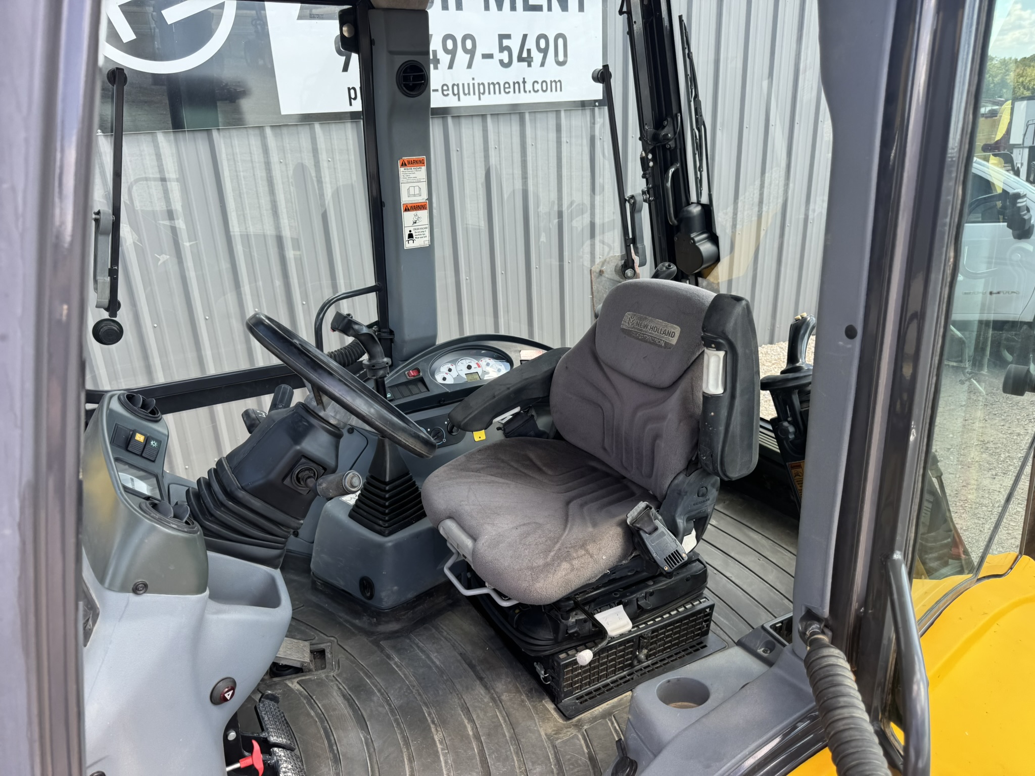 2013 New Holland B95C Backhoe Farm/Ranch & Equipment