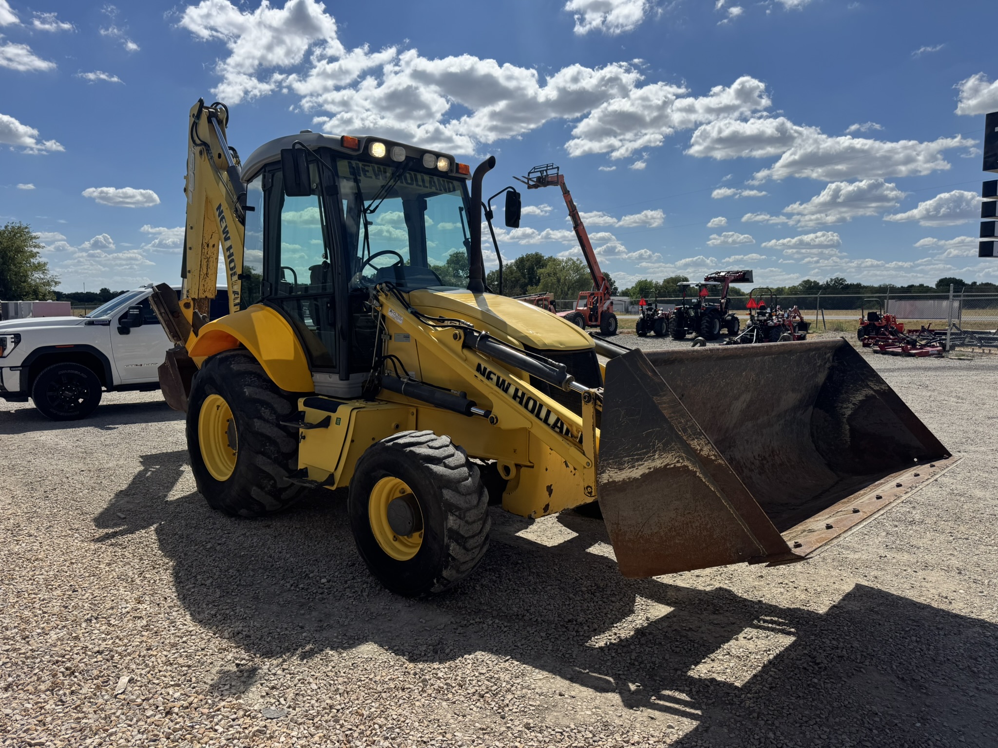 2013 New Holland B95C Backhoe Farm/Ranch & Equipment