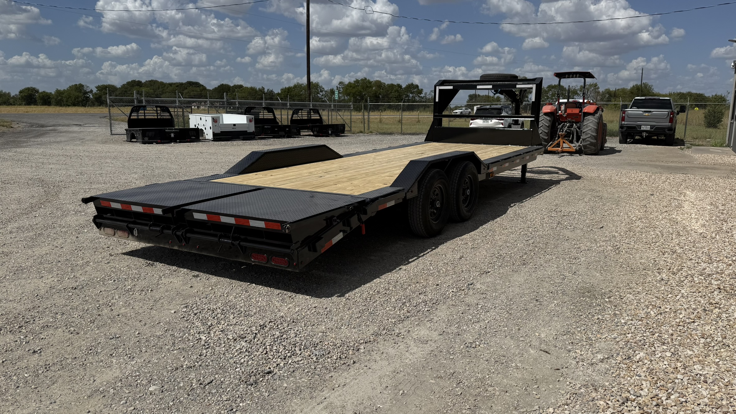 2027 JCE Trailers 102”x24’ Gooseneck Equipment/Carhauler Trailer Trailer