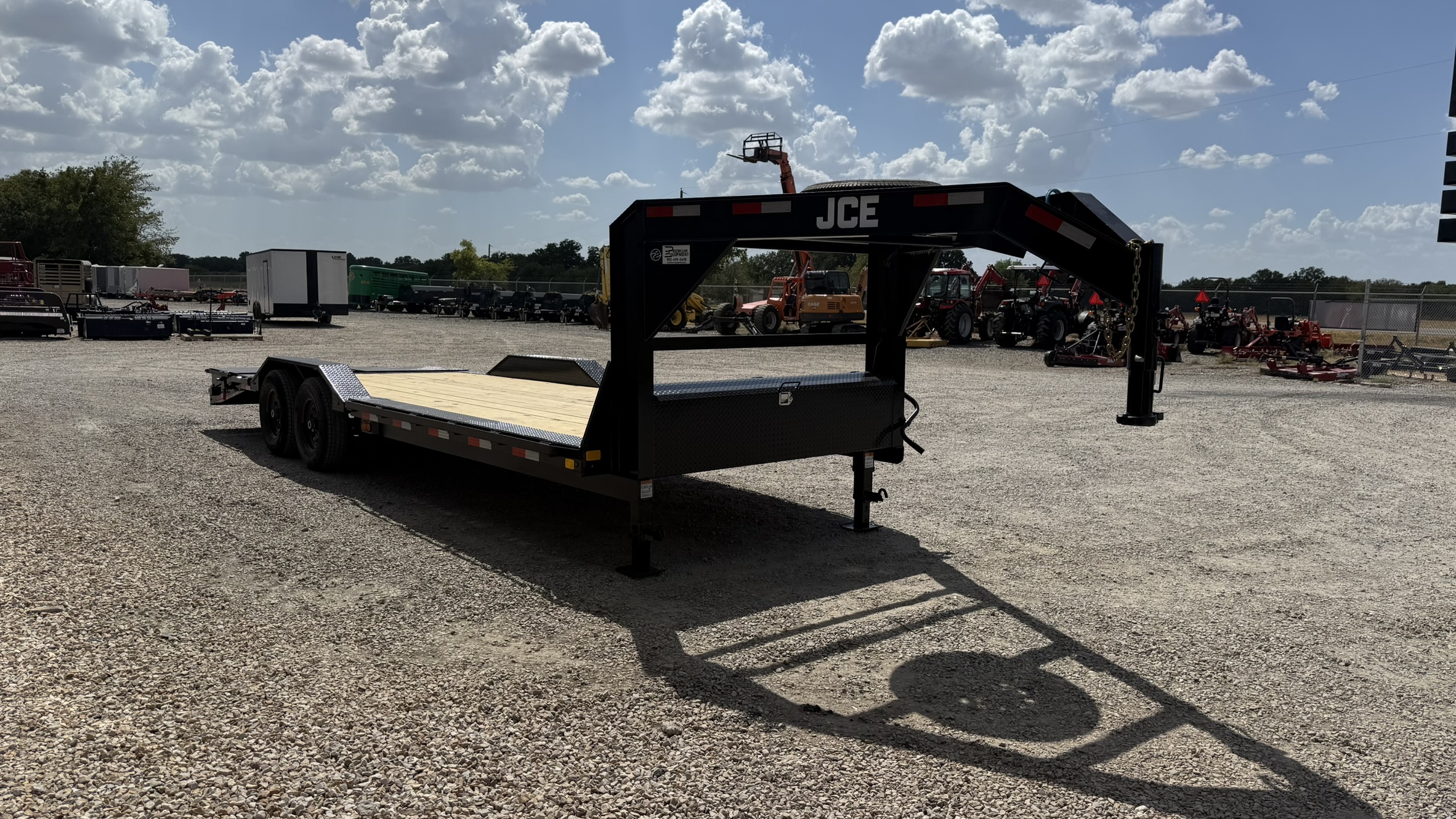 2027 JCE Trailers 102”x24’ Gooseneck Equipment/Carhauler Trailer Trailer