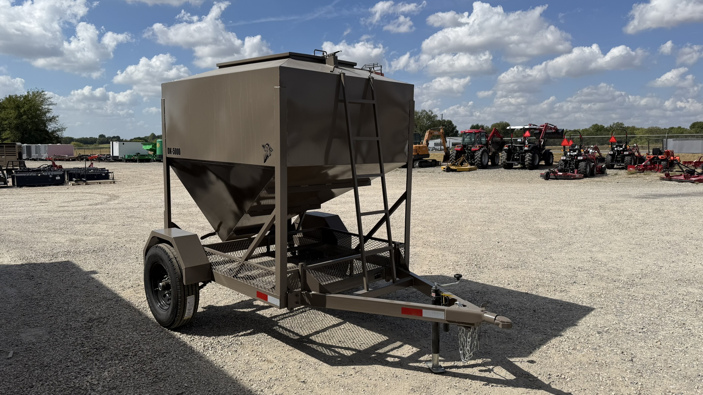 2026 DY-KLASS 5,000 lb Mobile Grain Bin Farm/Ranch & Equipment