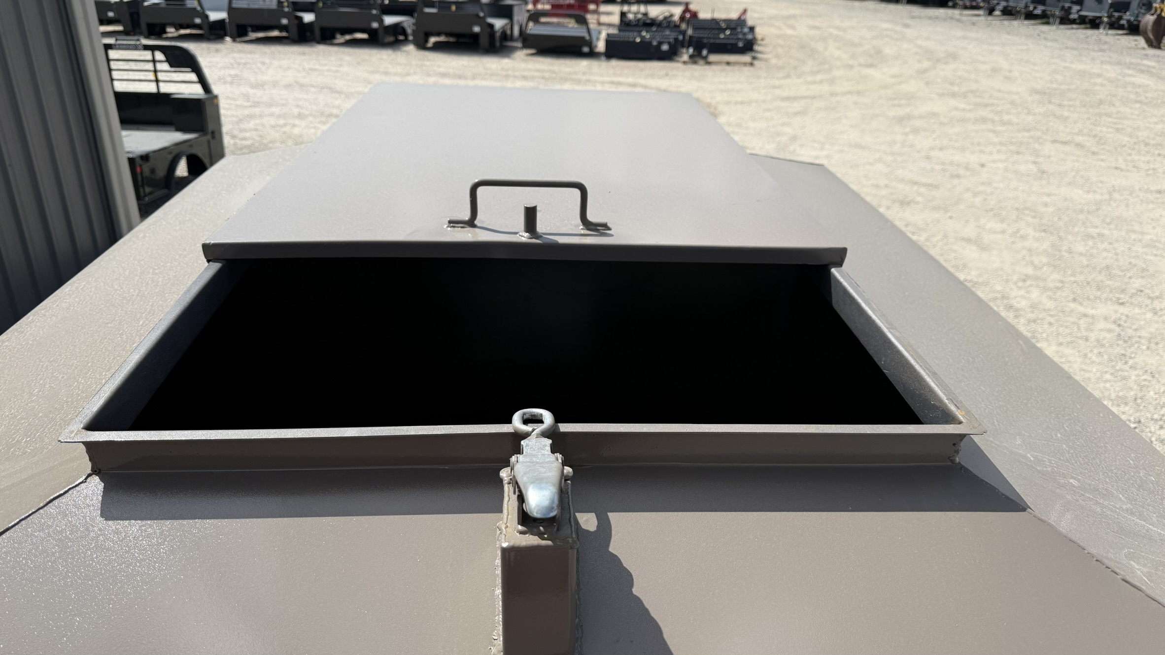 2026 DY-KLASS 5,000 lb Mobile Grain Bin Farm/Ranch & Equipment