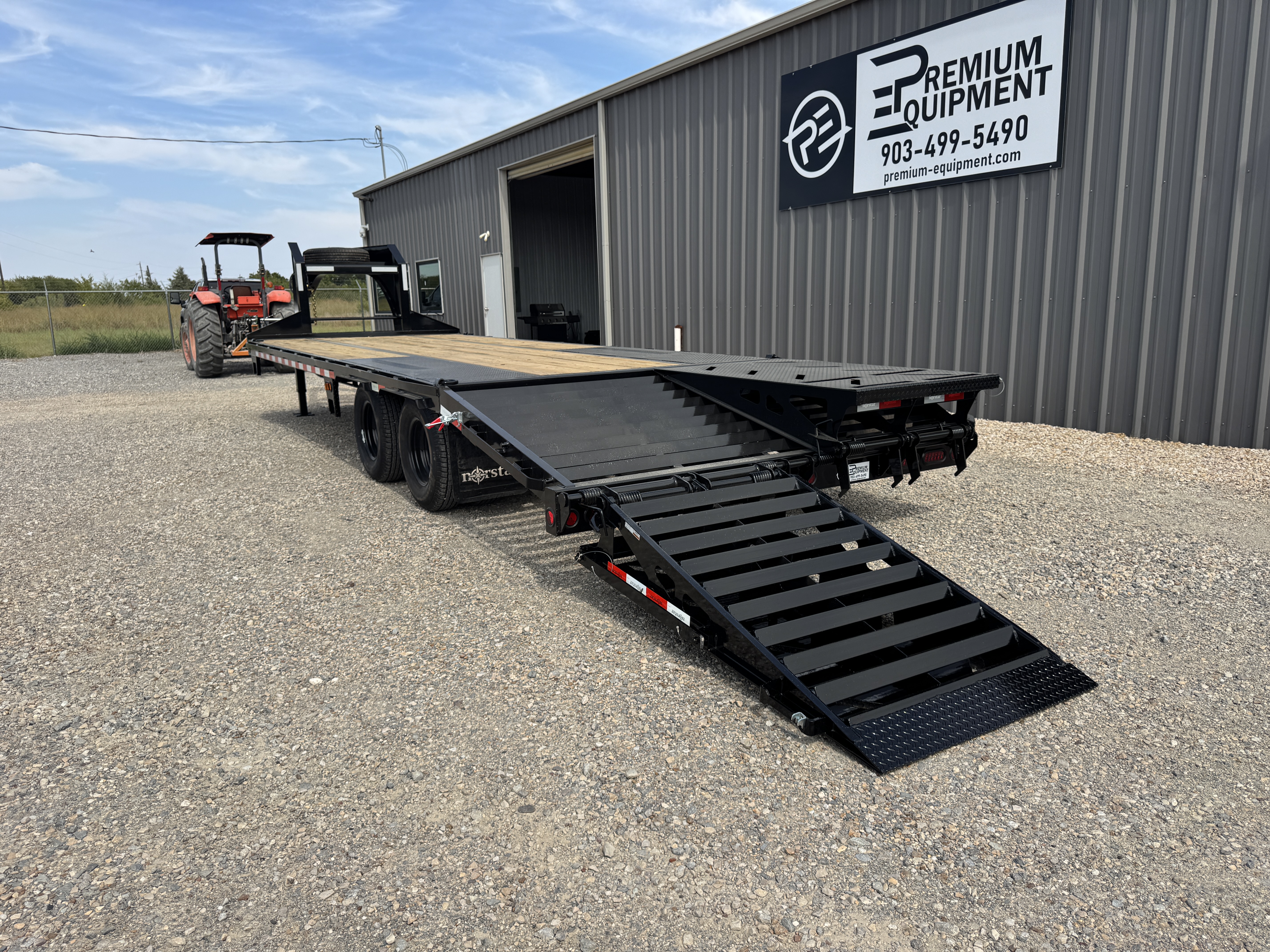 2027 Norstar 102” x 25’ Lo-Pro Gooseneck Hotshot Trailer Trailer