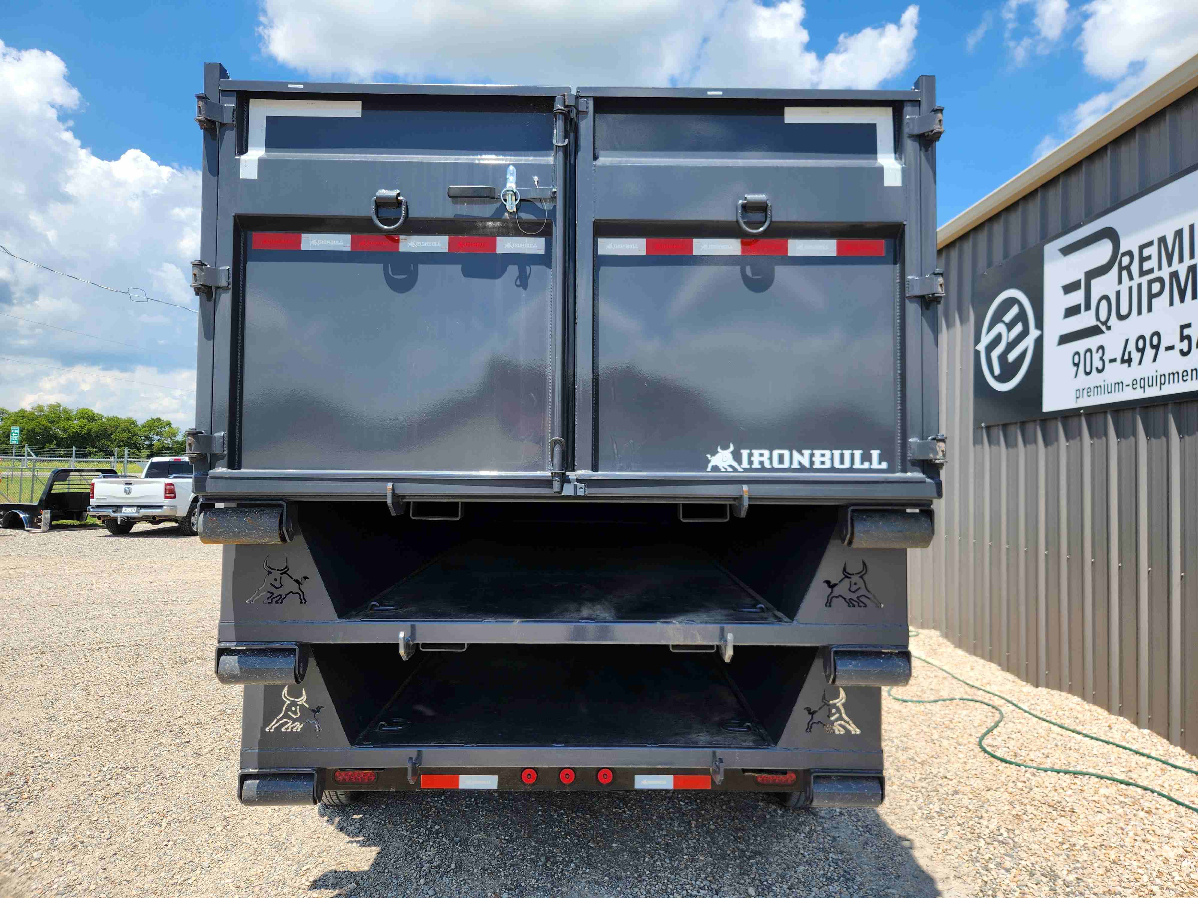2026 Iron Bull Trailers 83"x16' Bumper Pull Roll-Off Dump Trailer w/ (3) Bins Trailer