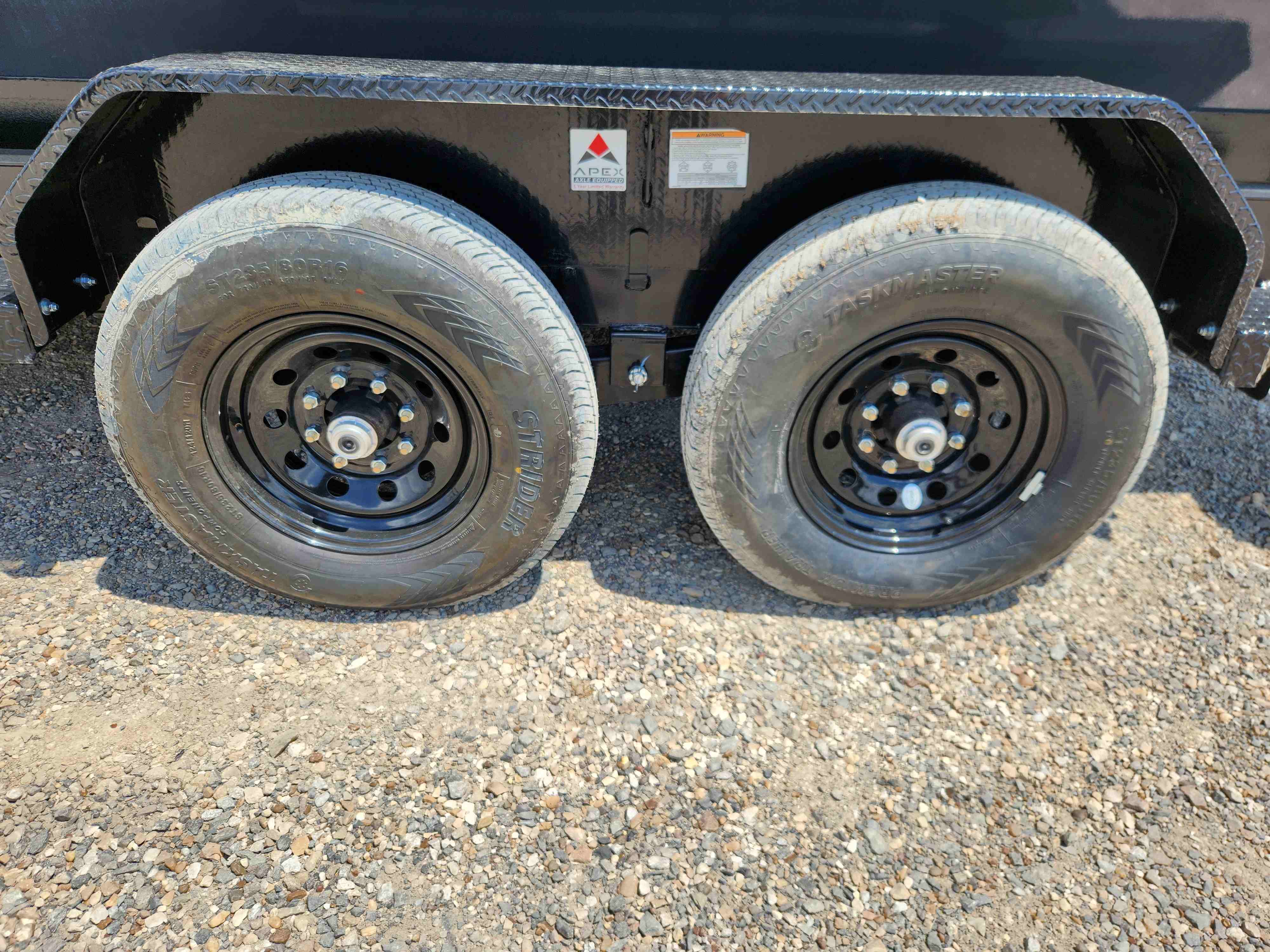 2026 Iron Bull Trailers 83"x16' Bumper Pull Roll-Off Dump Trailer w/ (3) Bins Trailer