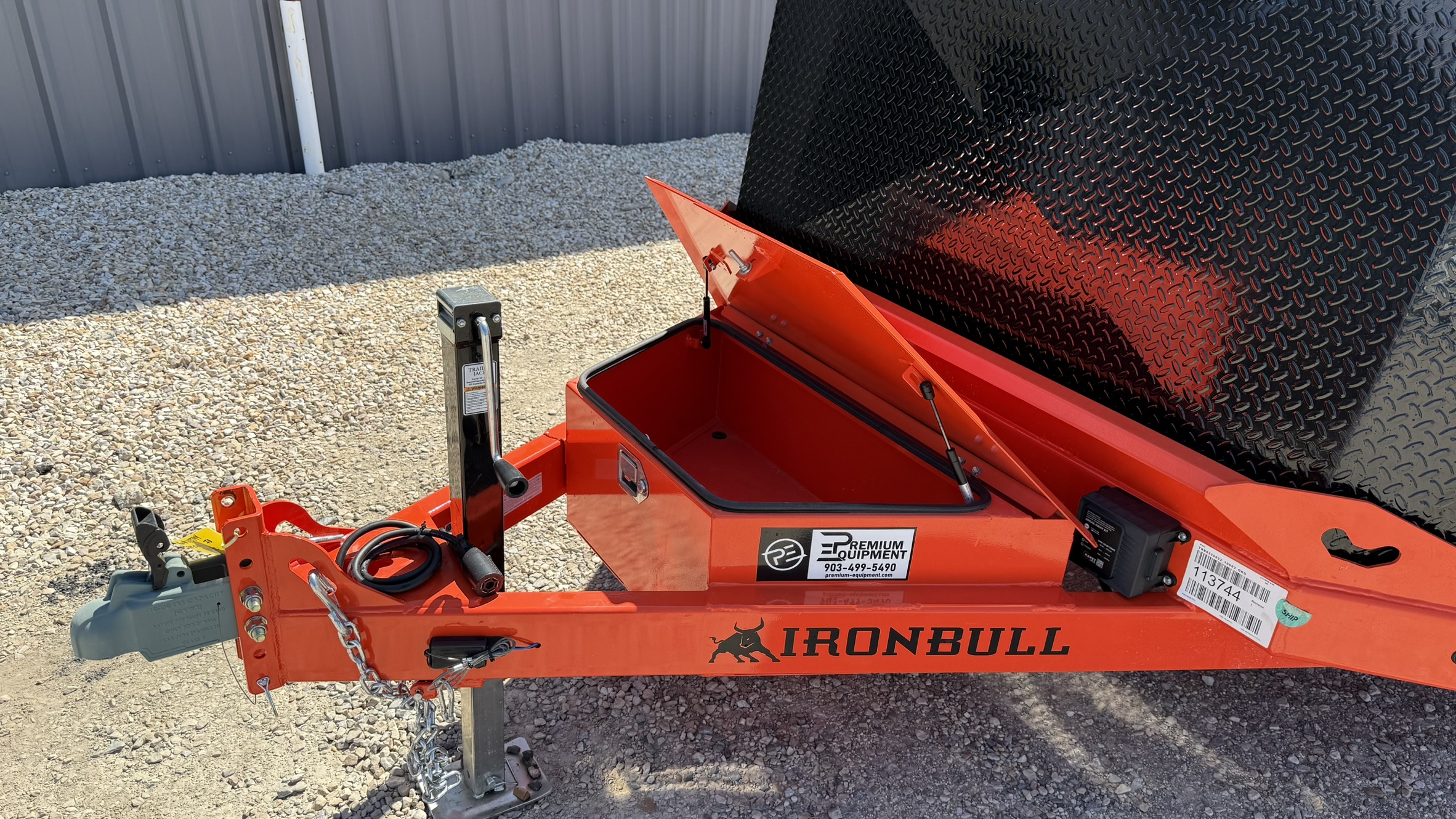 2026 Iron Bull Trailers 83"x20' TRB Tilt Car Hauler Trailer w/Rock Guard Trailer