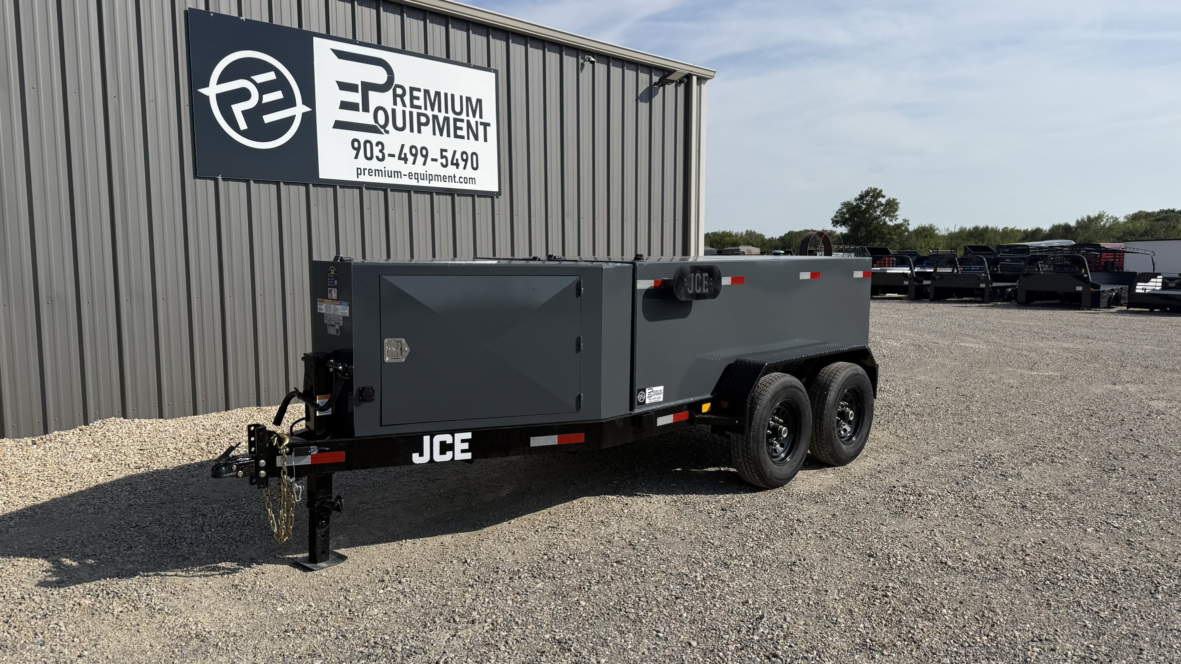 2027 JCE Trailers 990 Gallon Fuel Tank Trailer w/ Front Cabinet Trailer