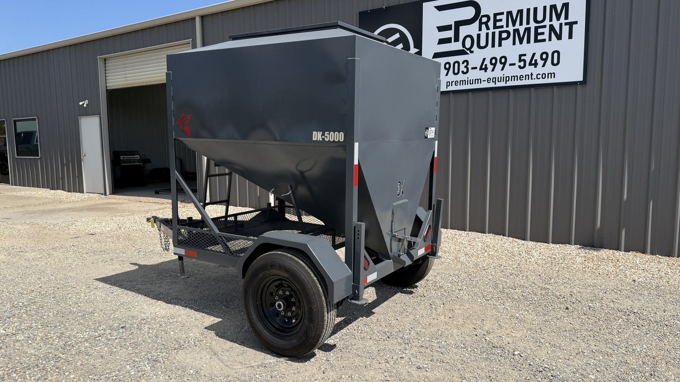 2026 DY-KLASS 5,000 lb Mobile Grain Bin Farm/Ranch & Equipment