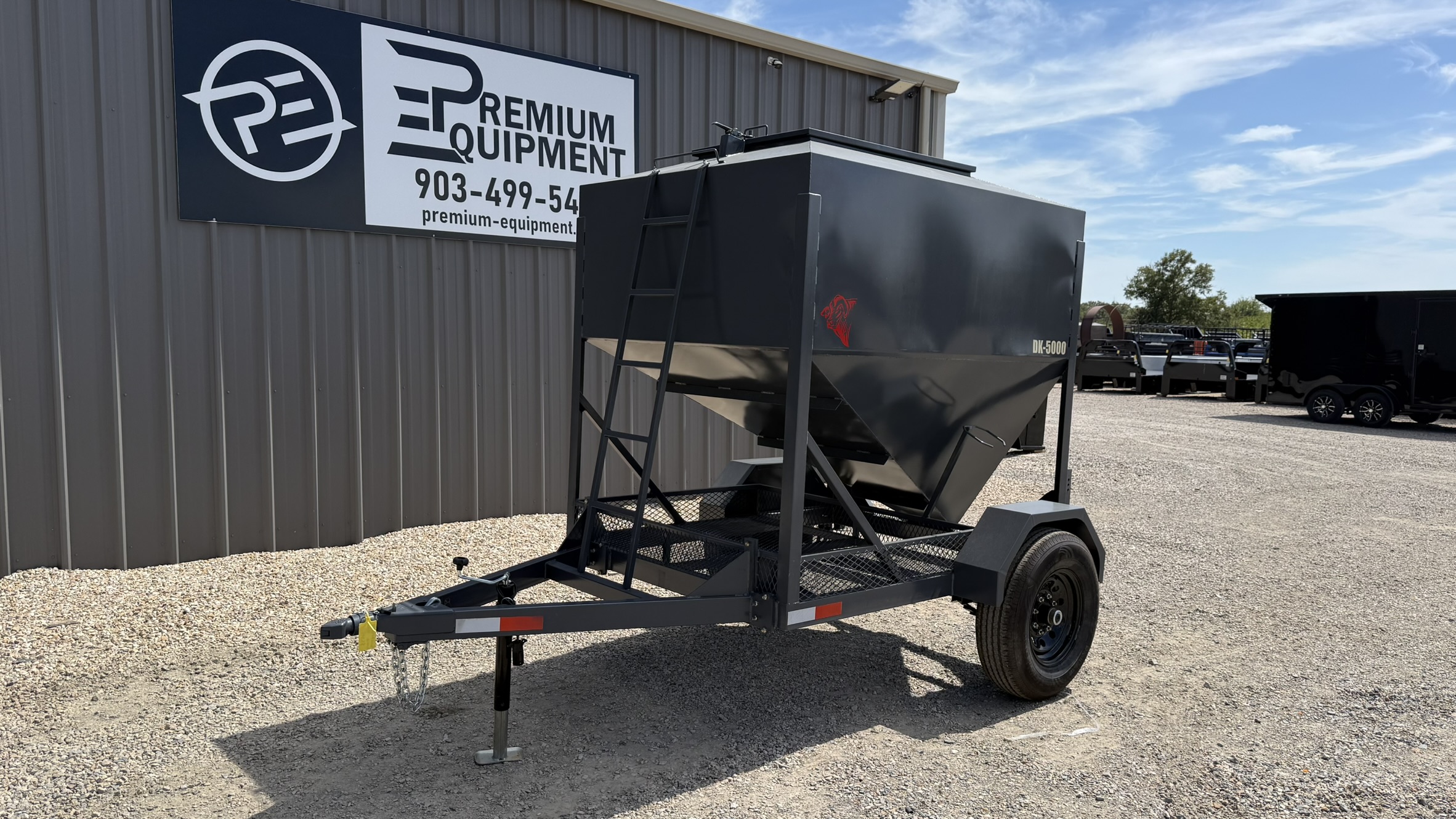 2026 DY-KLASS 5,000 lb Mobile Grain Bin Farm/Ranch & Equipment