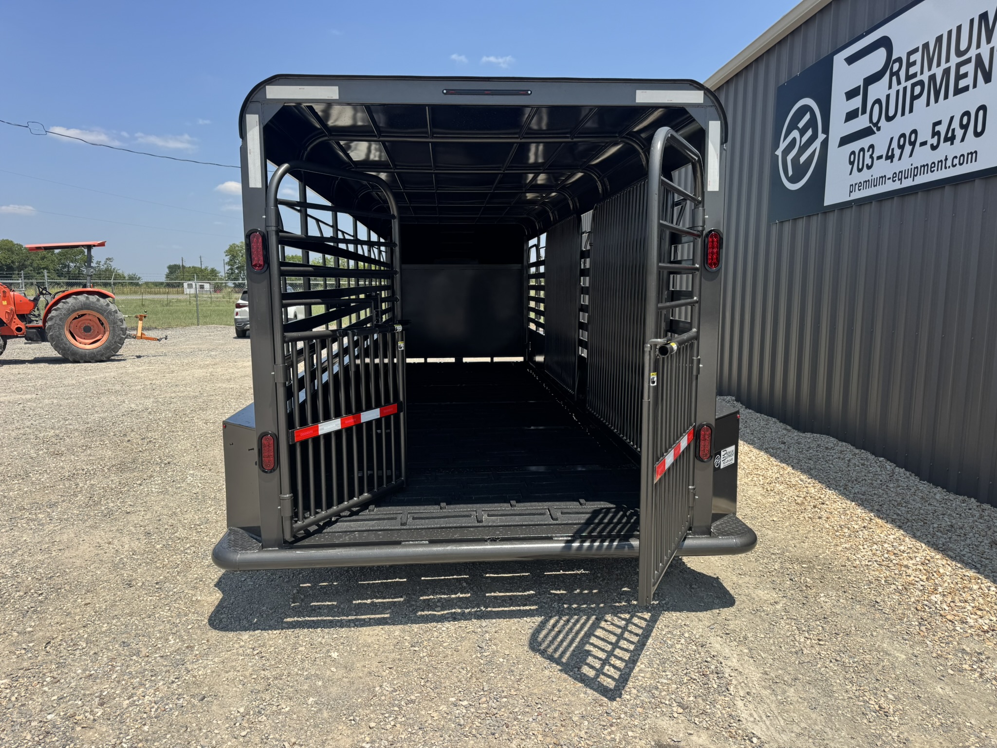 2027 Goodguys Trailers 6'8" x 24' Gooseneck Hard Top Stockman Livestock Trailer Trailer