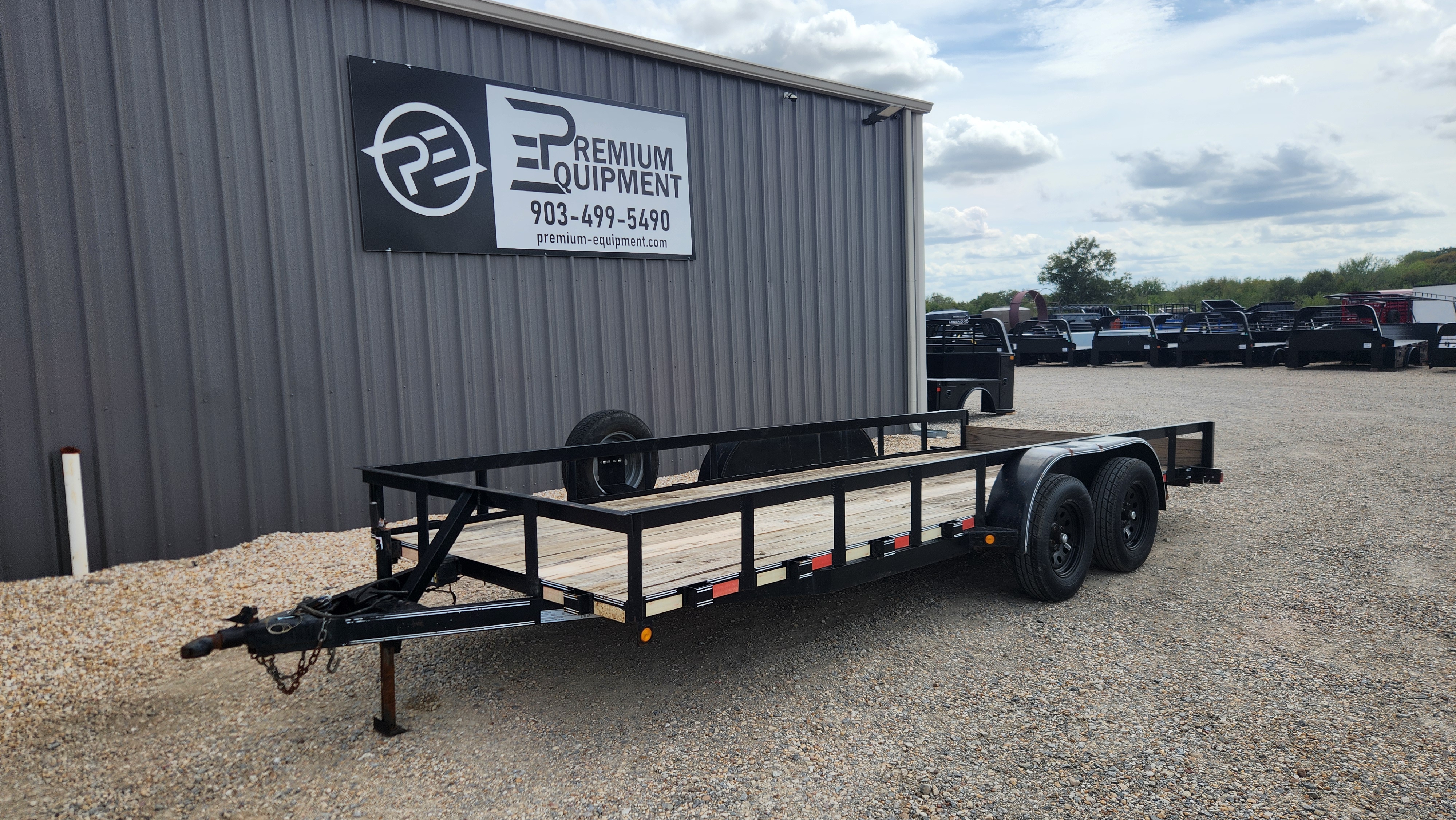2019 Longhorn 77”x18’ Tandem Axle Utility Trailer Trailer