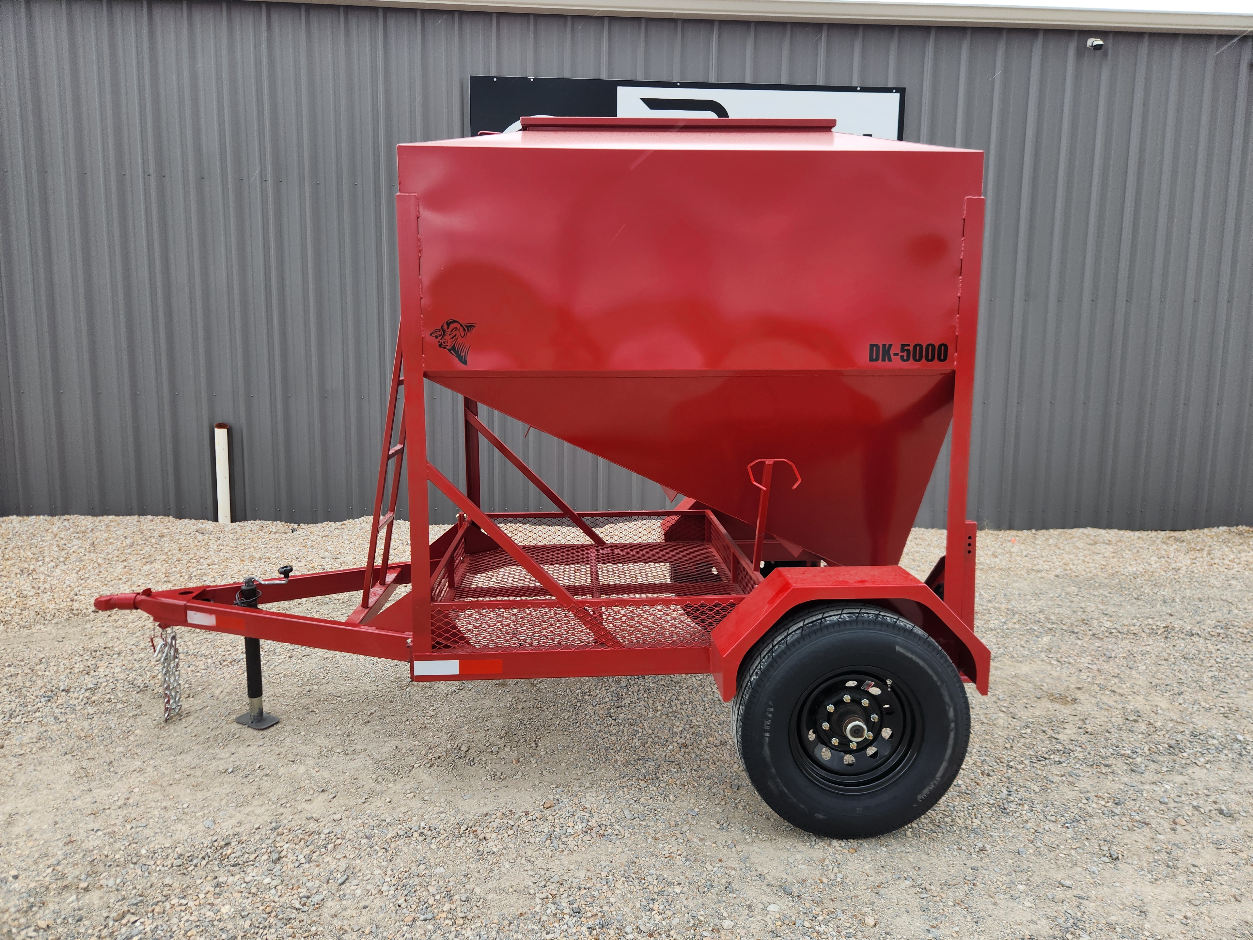 2026 DY-KLASS 5,000 lb Mobile Grain Bin Farm/Ranch & Equipment