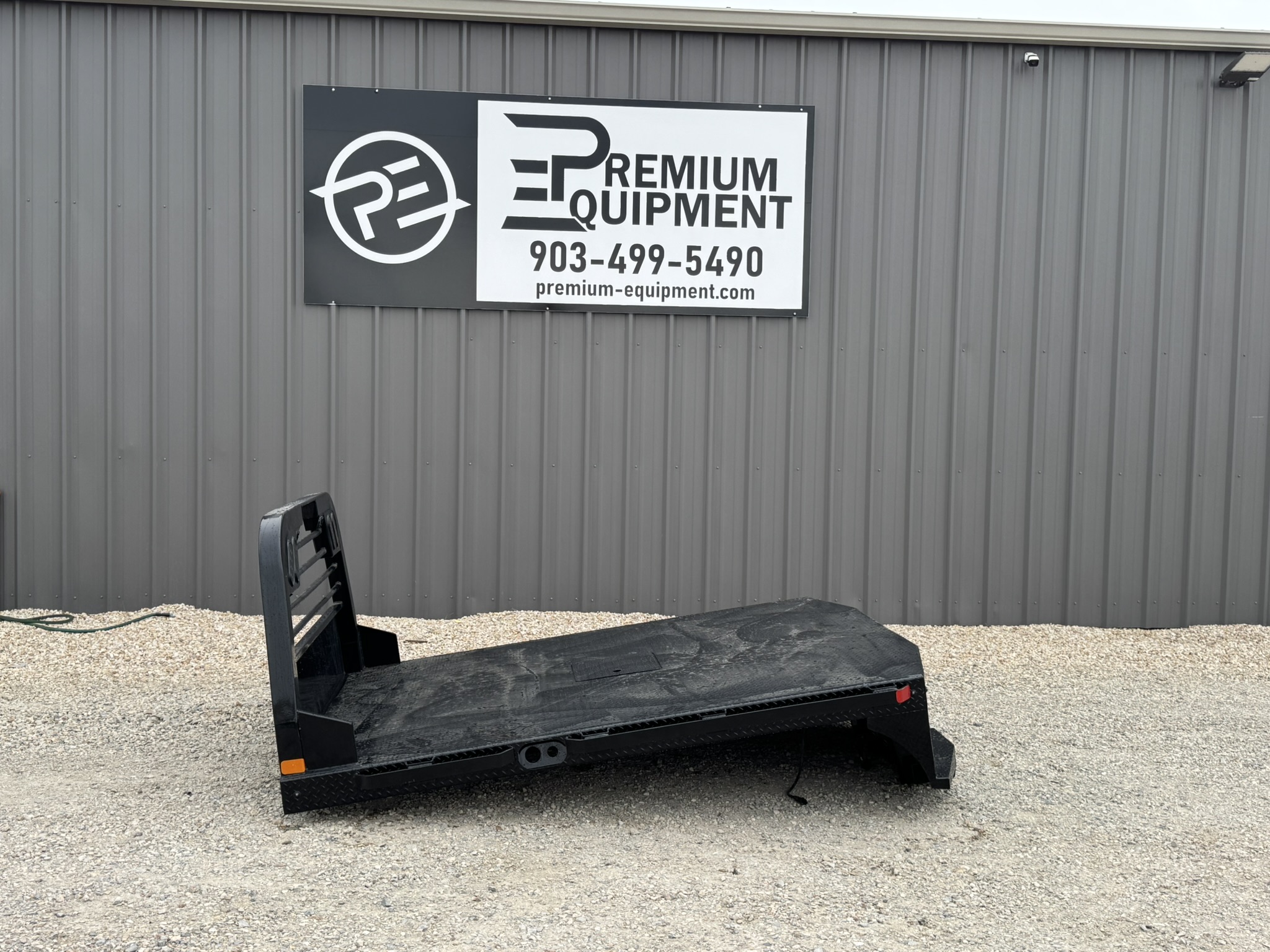 2027 Norstar Truck Bed SR Non Skirted Truck Bed 102” x 84” Truck Bed