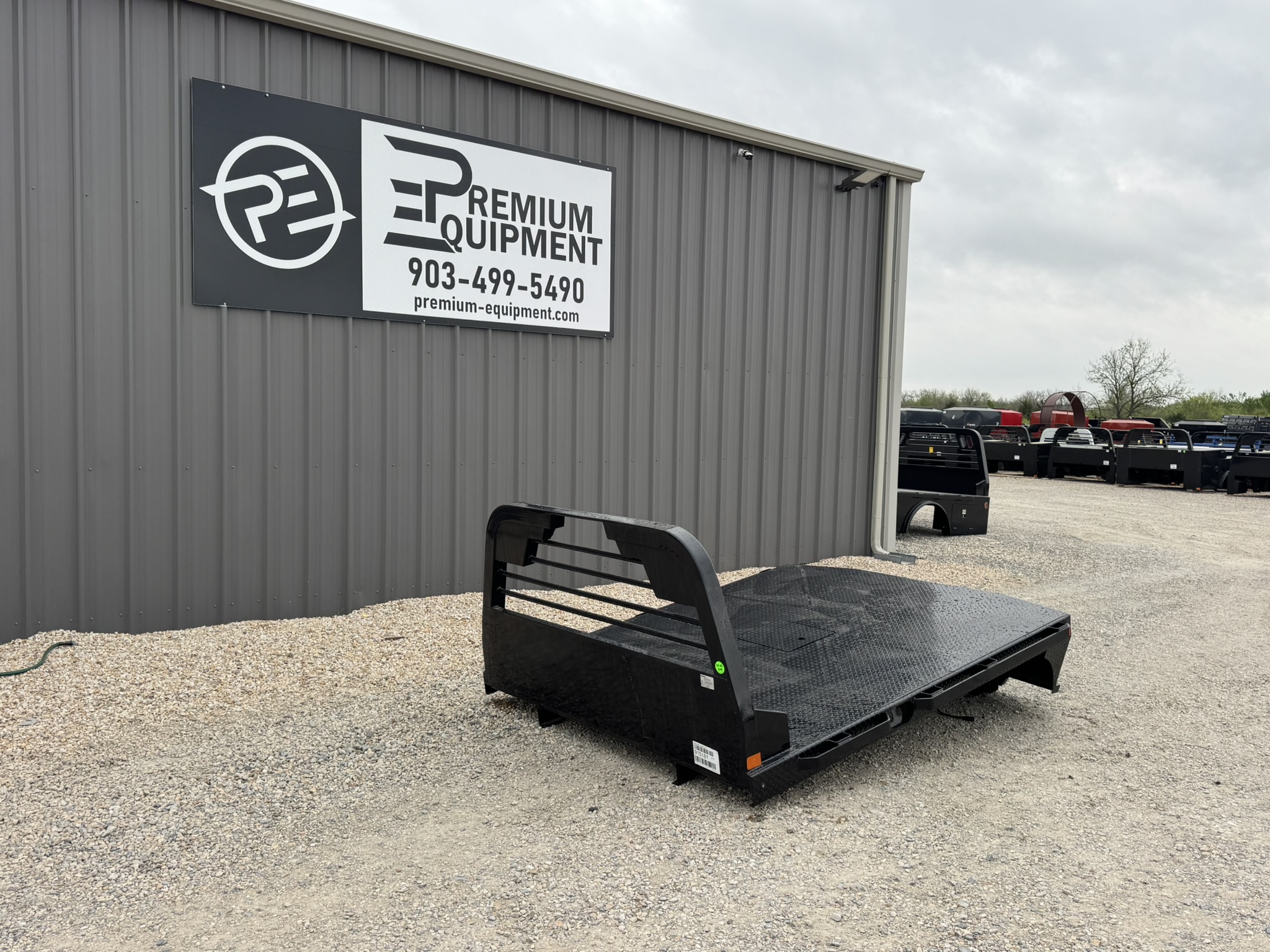 2027 Norstar Truck Bed SR Non Skirted Truck Bed 102” x 84” Truck Bed