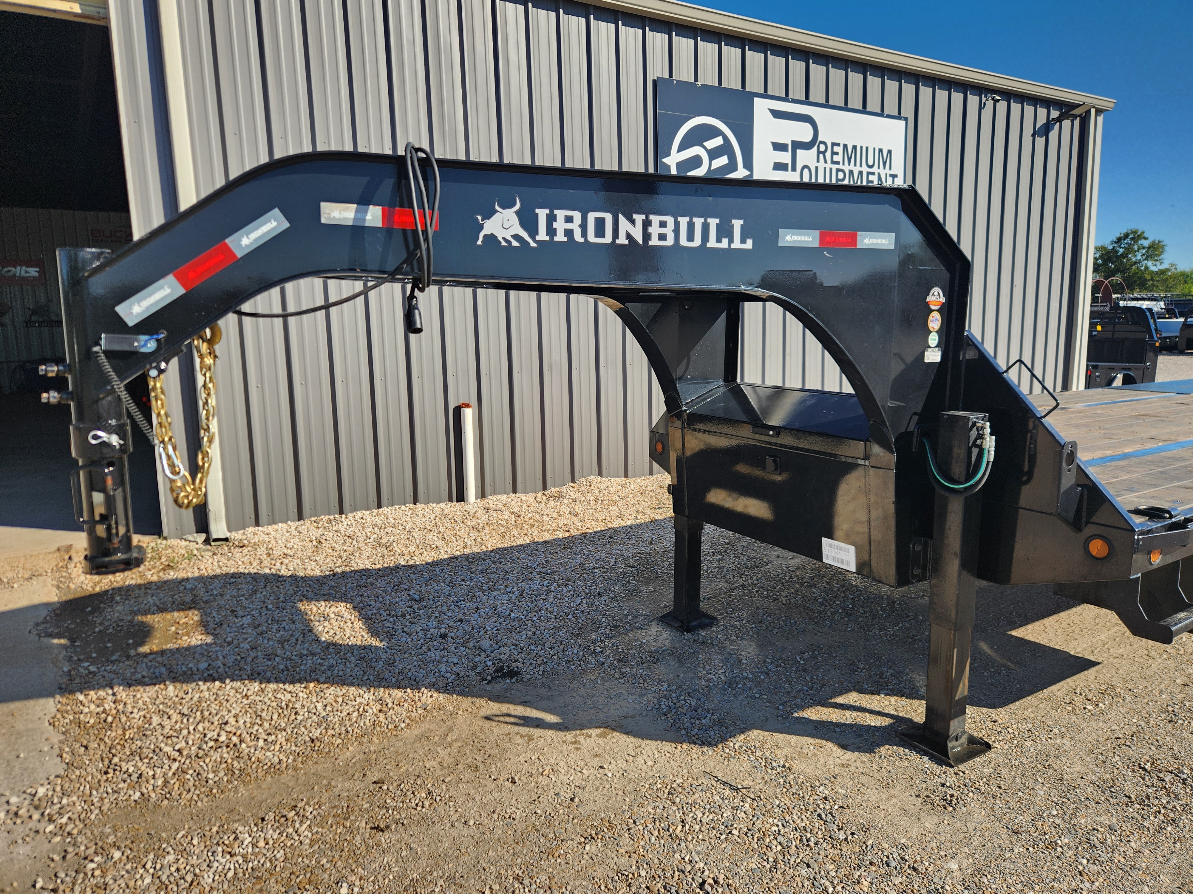 2026 Iron Bull Trailers 102” x 32’ Gooseneck Hotshot Flatbed Trailer Trailer