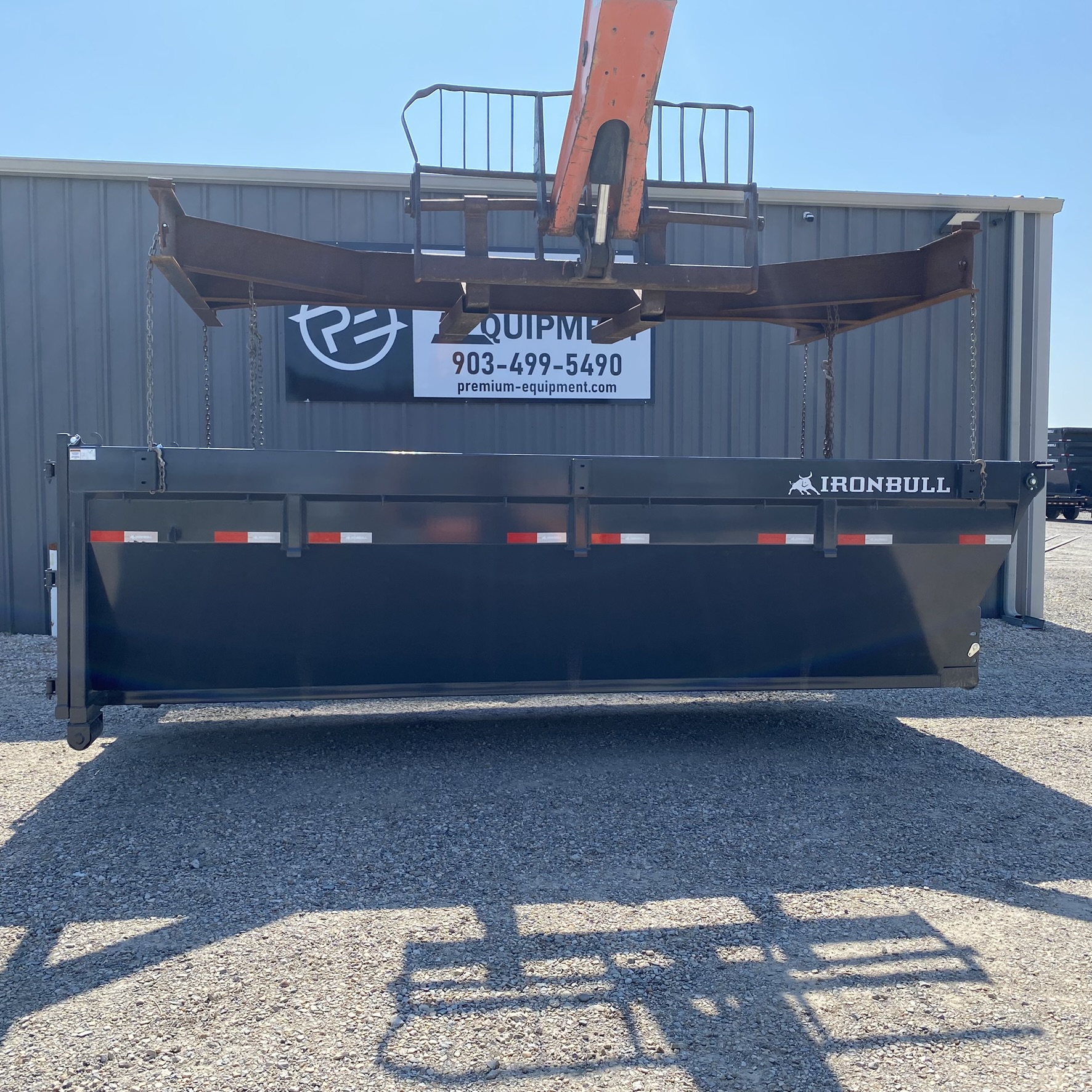 2027 Iron Bull Trailers 83x16’ Roll Off Bin with 4’ Sides Trailer