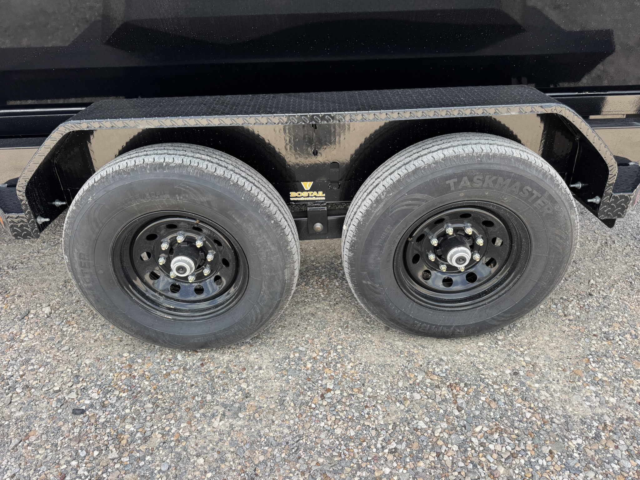 2027 Iron Bull Trailers 83"x16' 14k DBG Roll Off Dump Trailer Package with 3 Bins Trailer