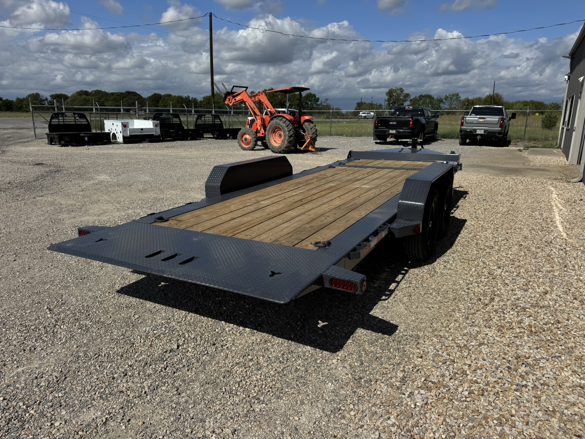 2027 Iron Bull Trailers 83"x20' 14K Gravity Tilt Equipment Trailer Trailer