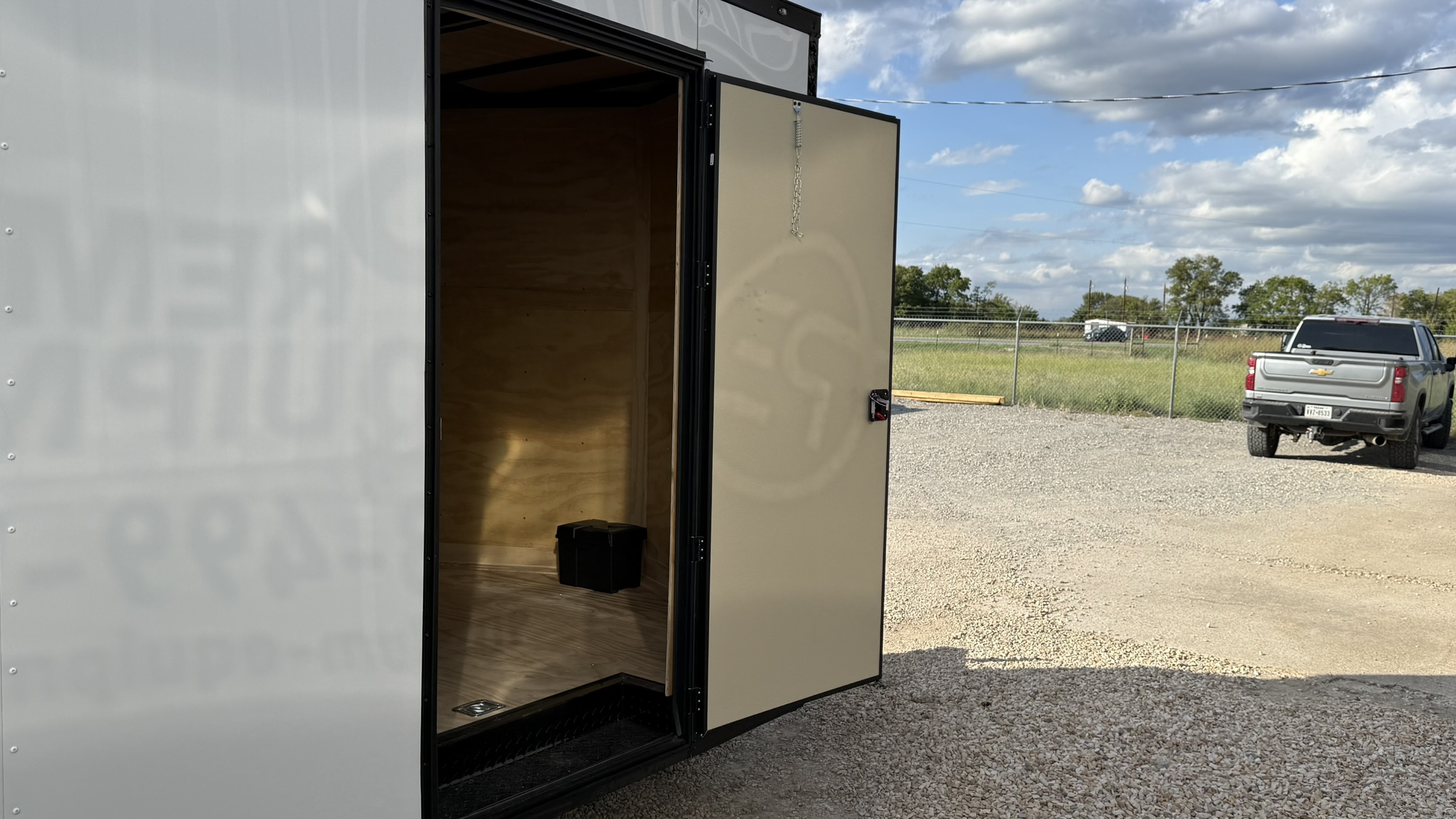 2027 Rock Solid Cargo 8.5’x24’ 10k Enclosed Car Hauler Trailer Trailer