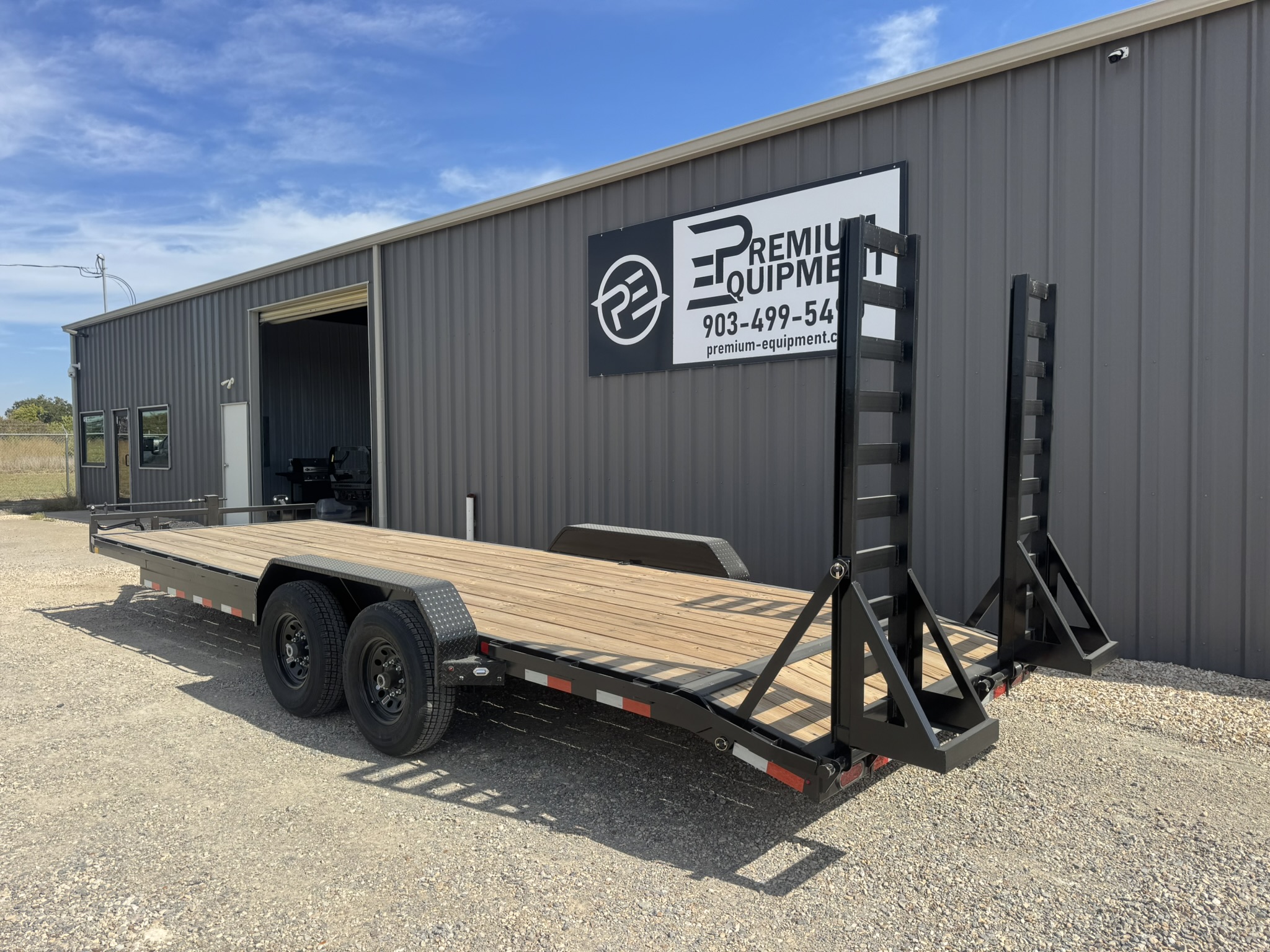 2027 JCE Trailers 83”x24’ Equipment/Carhauler Trailer Trailer