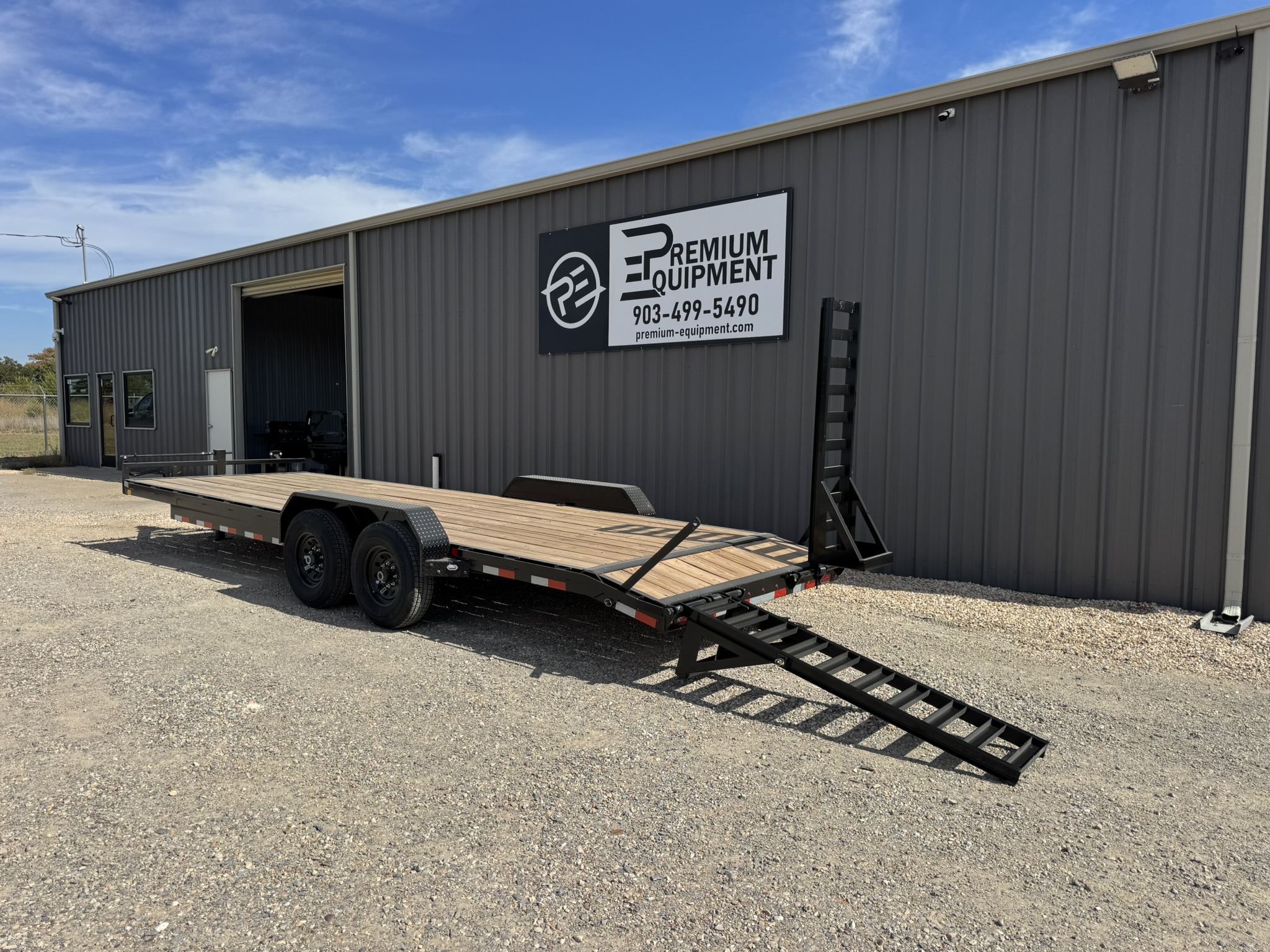 2027 JCE Trailers 83”x24’ Equipment/Carhauler Trailer Trailer